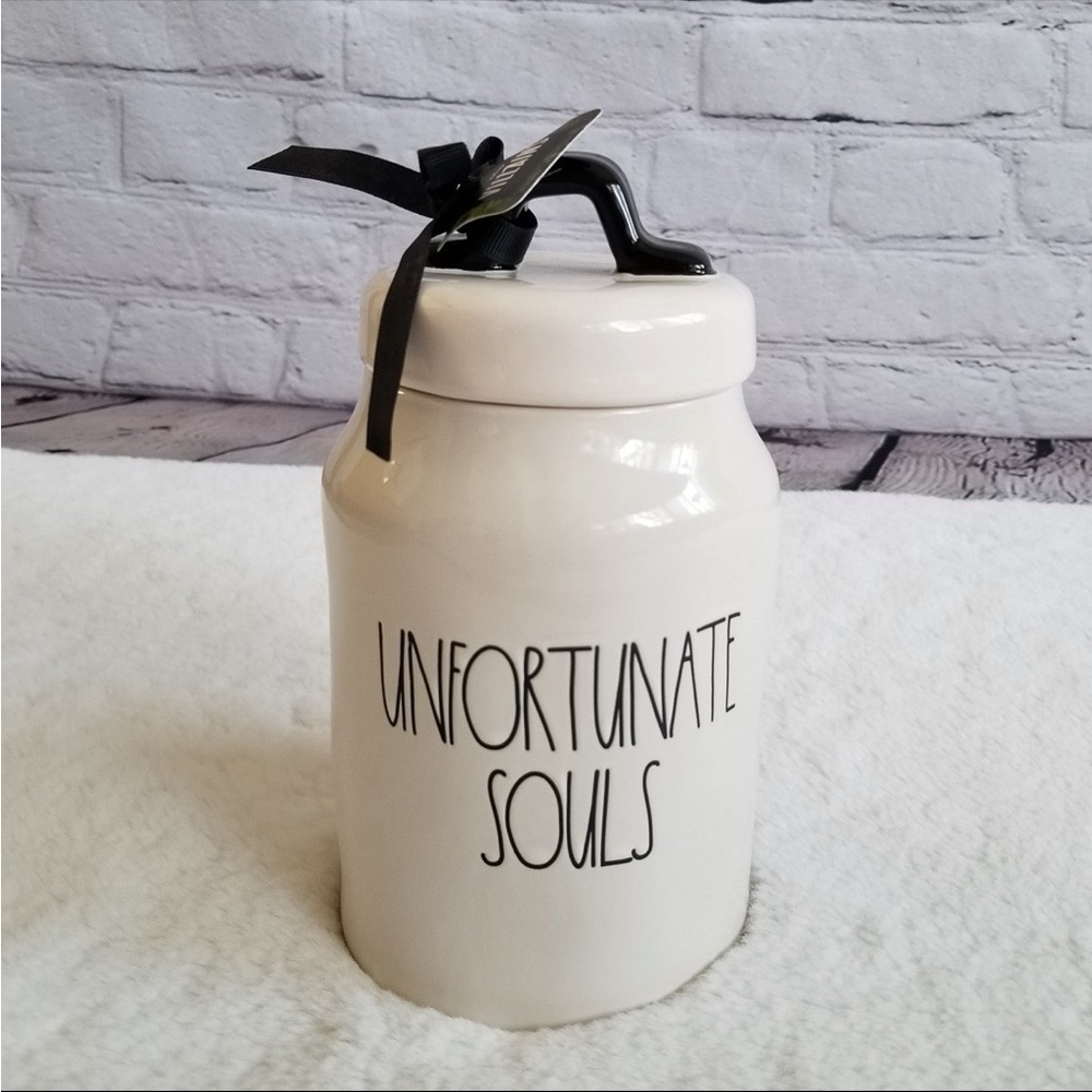 Disney villains unfortunate souls canister - Picture 1 of 7